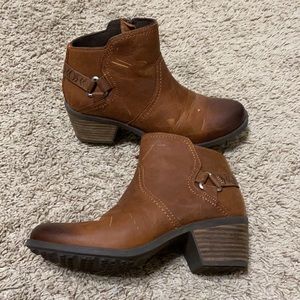 Teva Foxy Leather Ankle Boots